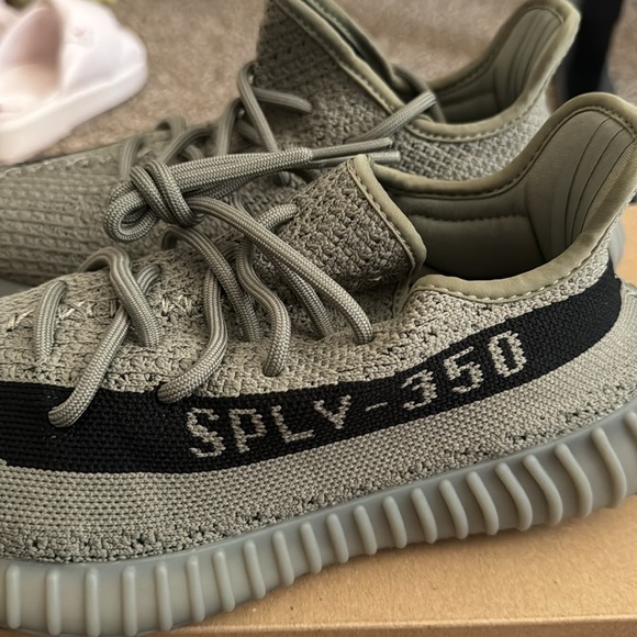 Authentic Yeezy 350 V2